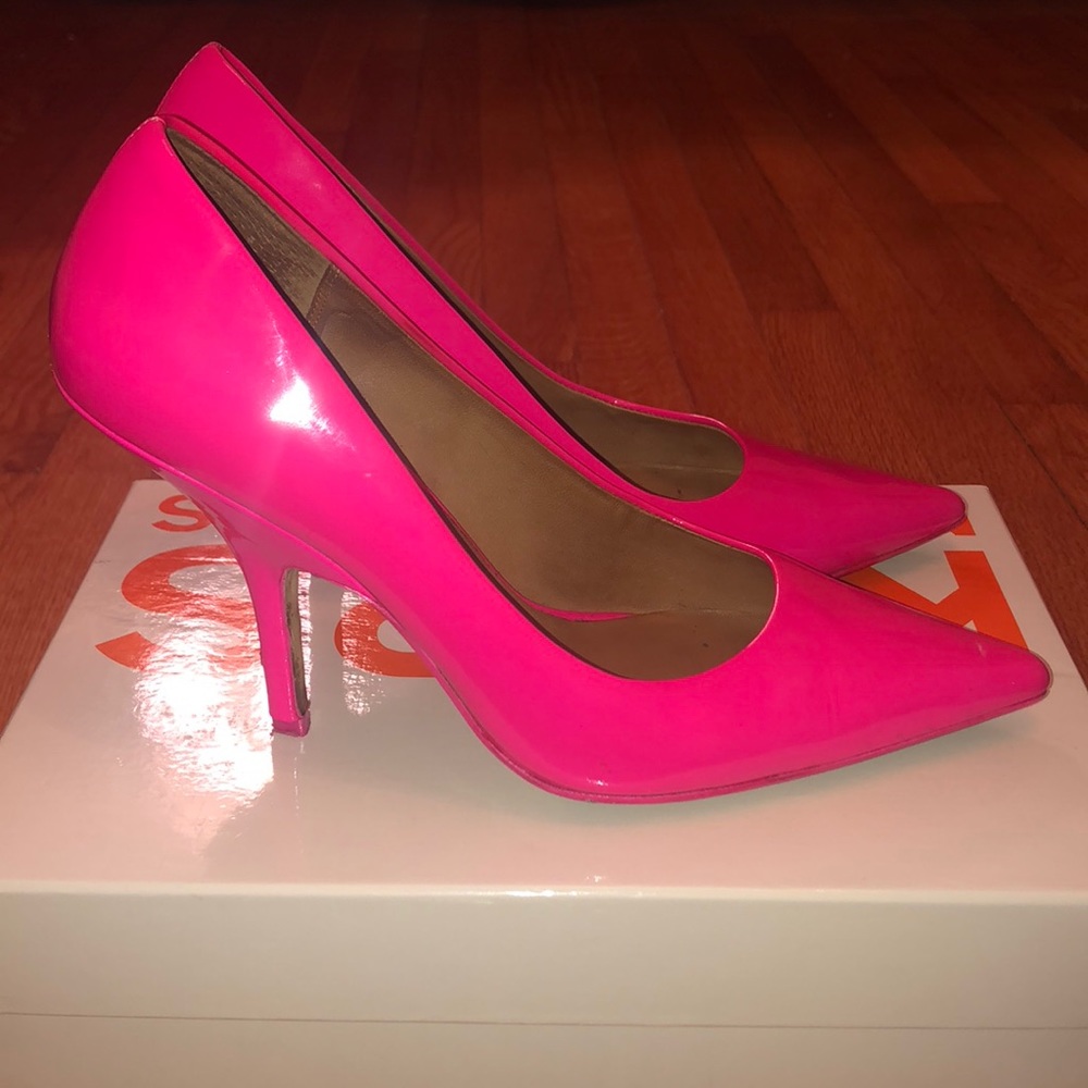 Michael Kors “Abby” Heel size 9